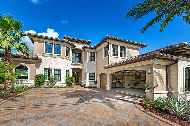 Best Driveway Paving Contractor  in Beachwood, OH
